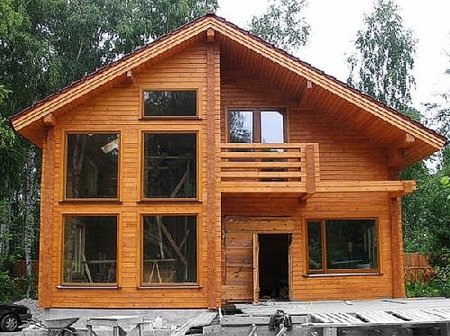 Как защитить деревянные дома от гниения?