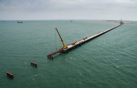 Строительство Керченского моста не останавливалось!